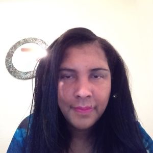 Meet your Posher, Cosandra